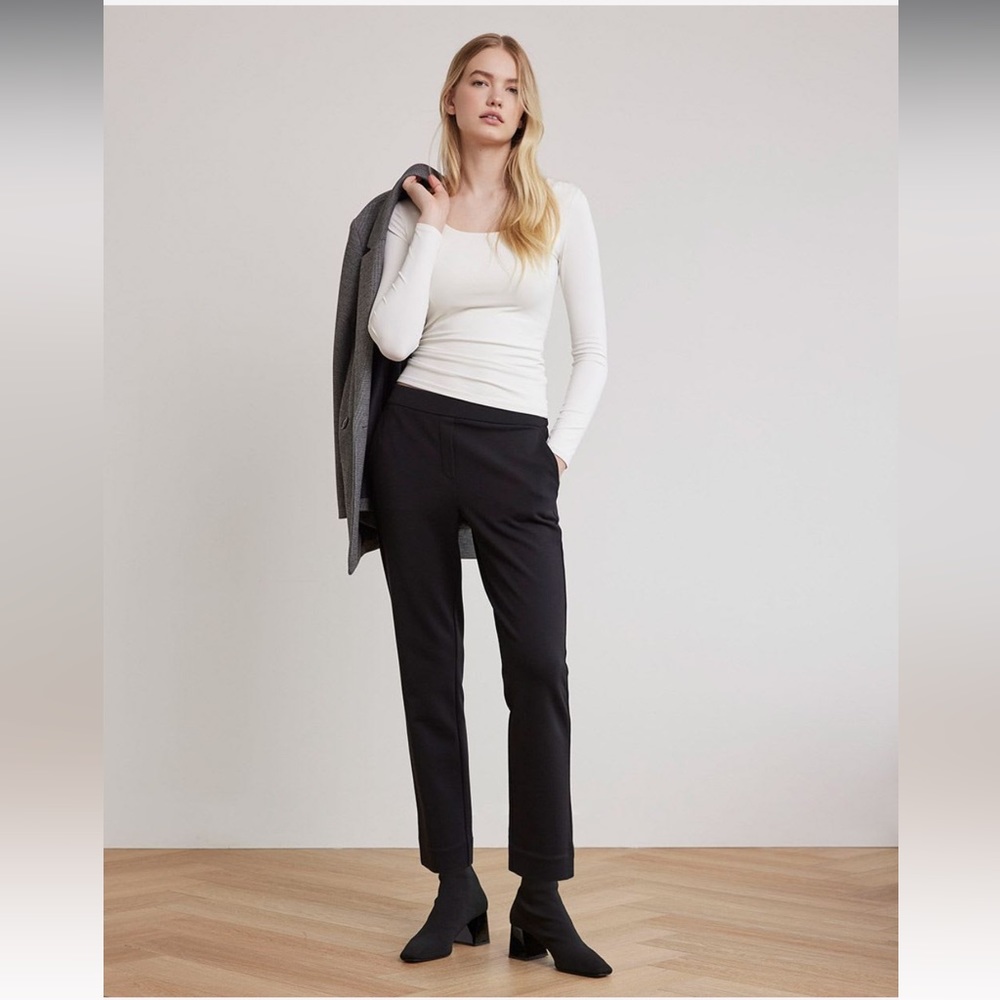 RW&Co Black Straight Leg Pants Size 6 Brand New